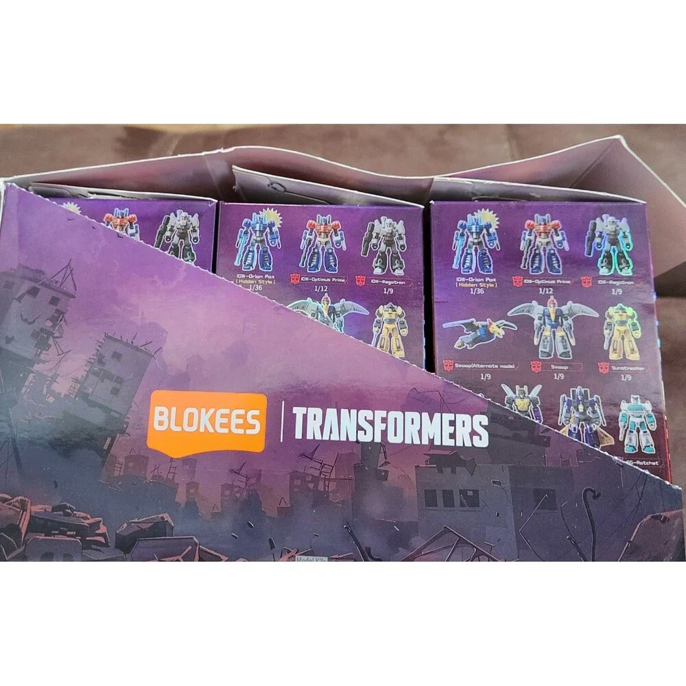 9 BLOKEES TRANSFORMERS GALAXY VERSION 06 8 Unassembled  1 Sunstreaker Assembled